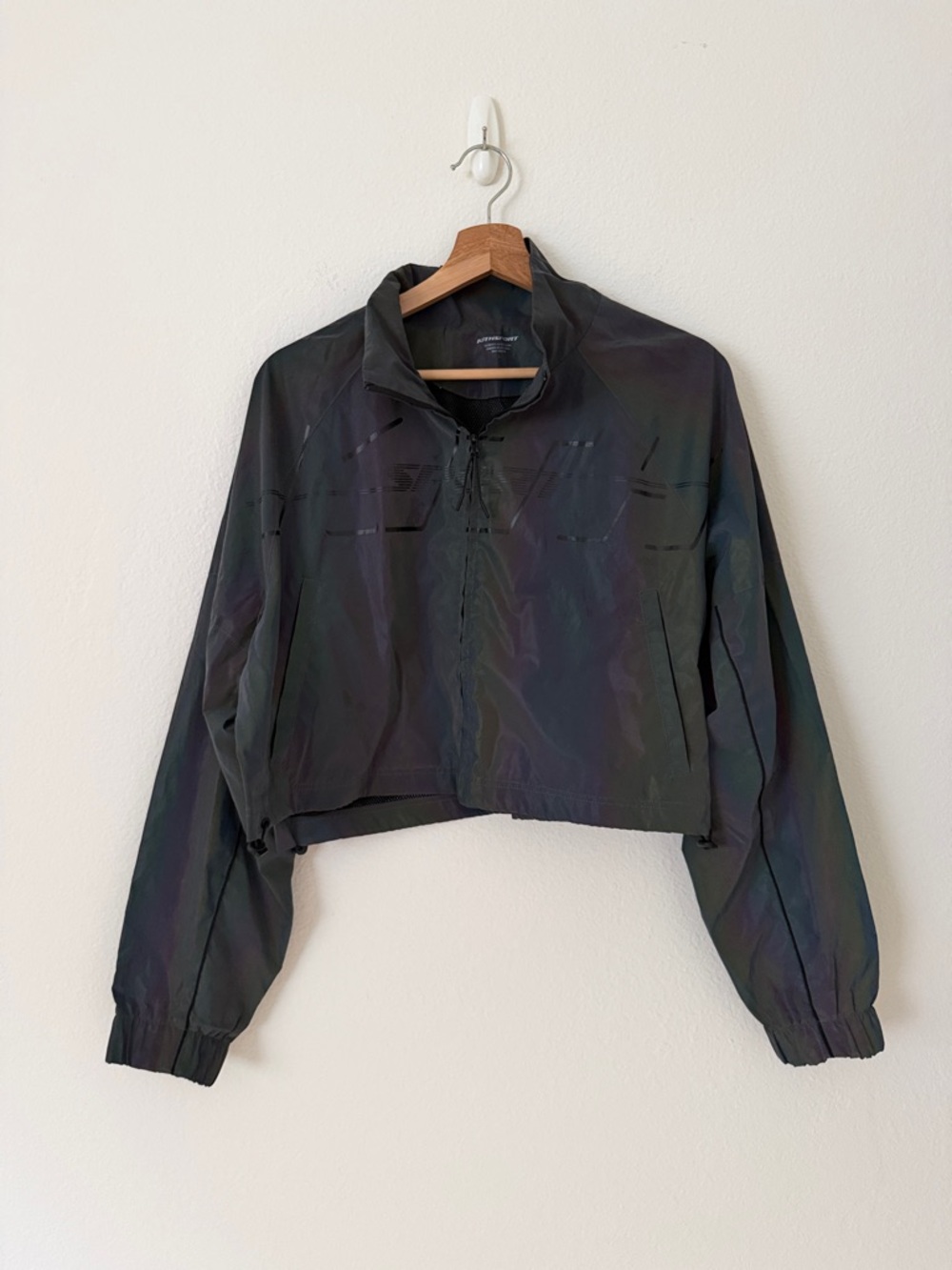 Kith Sport Iridescent Cropped Windbreaker Jacket Streetwear Size Large L Sporty